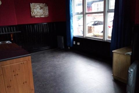 undefined, Roman Terrace, Leeds LS8