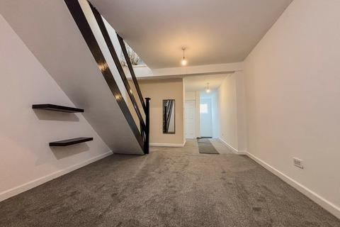 undefined, 2 Bedroom Flat To Let - HP11