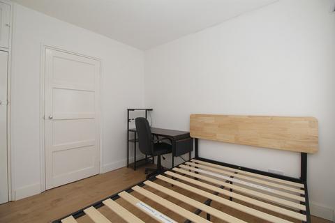 1 bedroom in a house share to rent, Wordsworth Road, Loughborough, LE11