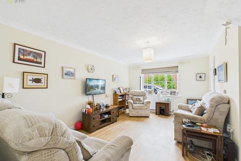 3 bedroom terraced house for sale, Sowers Court, Sutton Coldfield B75