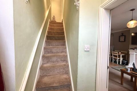 2 bedroom terraced house for sale, Albert Street, Thornton