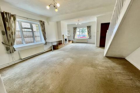 5 Bakestraw Gate, Moulton, Spalding, PE12 6QQ