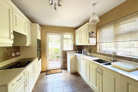 4 bedroom detached house for sale, Thirlestane Close, Kenilworth
