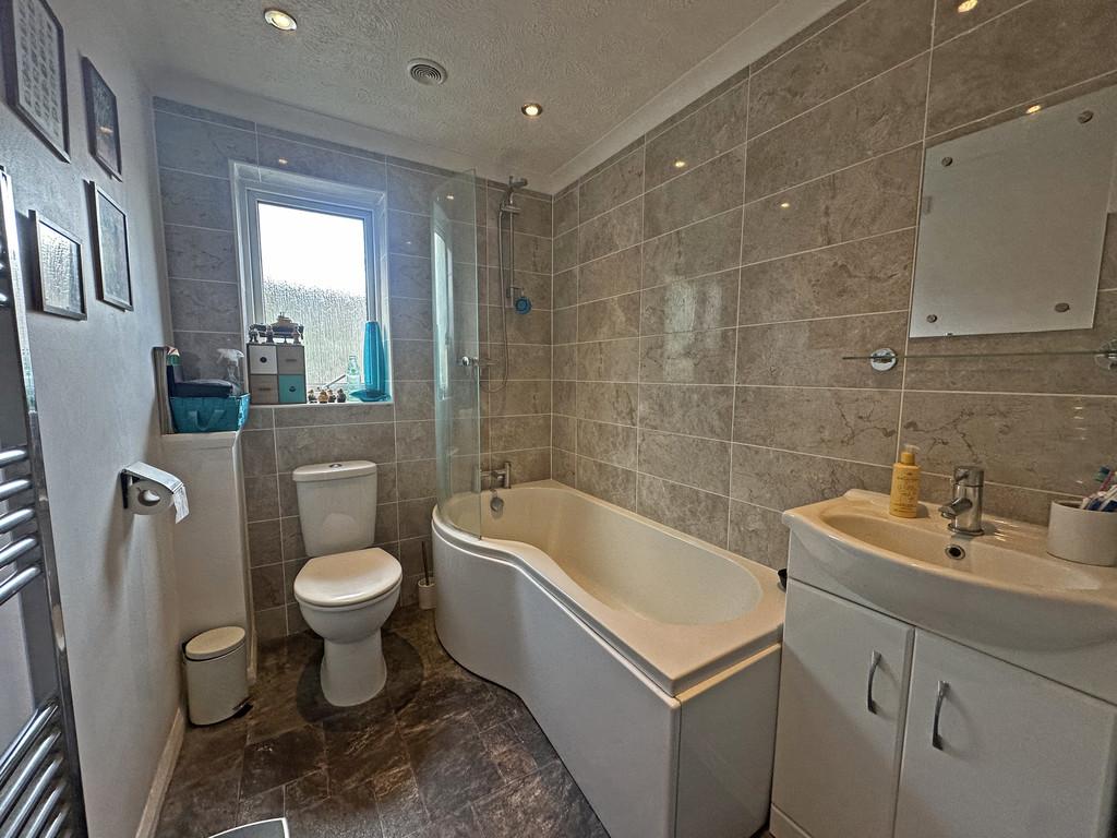 Bathroom (7)