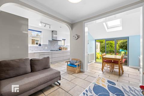 undefined, Heathway, Heath, Cardiff