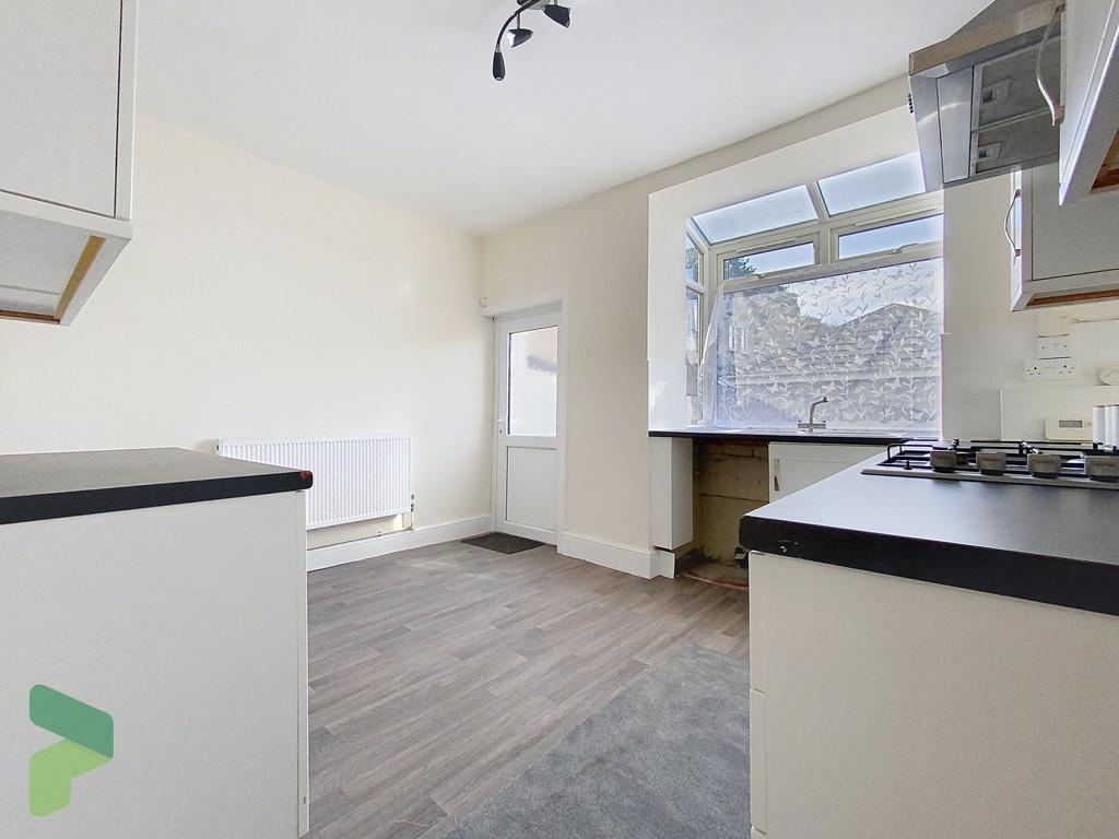 Fitted Dining Kitchen