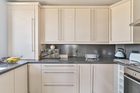 2 bedroom flat for sale, Stockwell Road, Stockwell, London, SW9