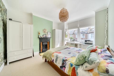 9 Chalcroft Road, London, SE13 5RE
