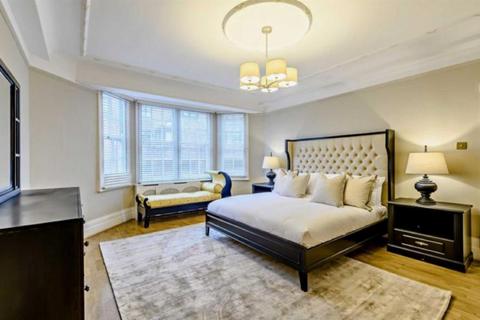 4 bedroom flat to rent, Strathmore Court Park Road Regents Park NW8