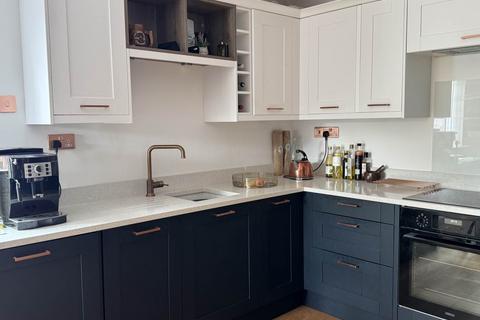 2 bedroom apartment to rent, Waterside, Exeter EX2