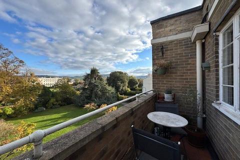 3 bedroom penthouse for sale, Suffolk Square, Gloucestershire GL50