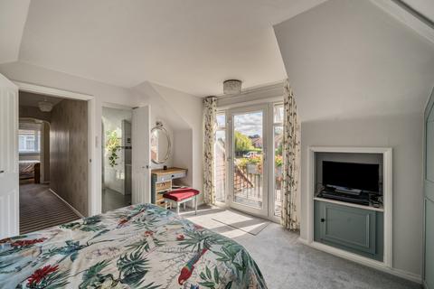 undefined, Kingsley Close, Surrey RH6