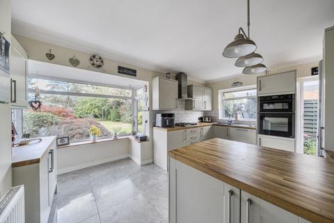 undefined, Kingsley Close, Surrey RH6