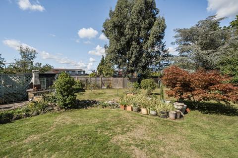undefined, Kingsley Close, Surrey RH6