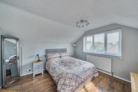 undefined, Kingsley Close, Surrey RH6