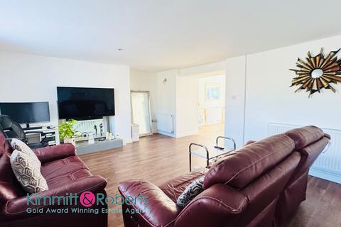 4 bedroom end of terrace house for sale, The Grange South Side, Easington Village, Peterlee, Durham, SR8 3AX