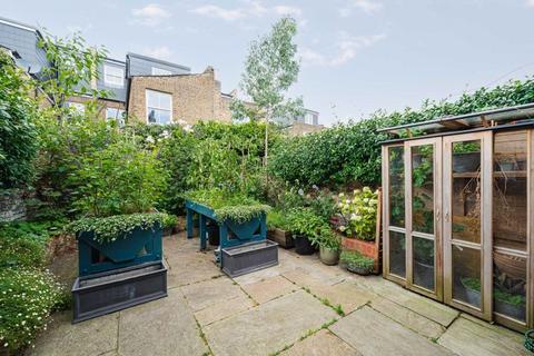 4 bedroom terraced house for sale, Gayford Road W12