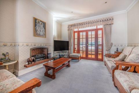 5 bedroom semi-detached house for sale, Cat Hill, Barnet
