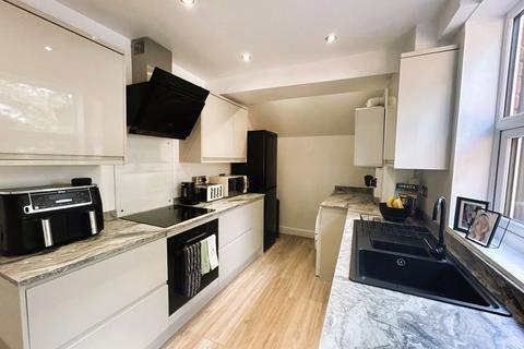 3 bedroom end of terrace house for sale, Beechtree Road, Walsall Wood WS9 9LW