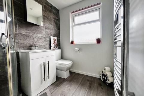 2 Dol Wen, Pencoed, Bridgend, CF35 6RS