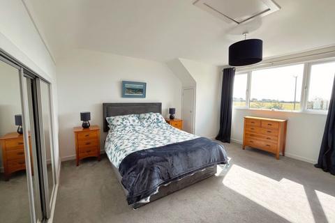 Sandalwood Chapel Road, Wick, Cowbridge, CF71 7QJ