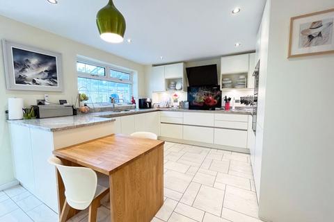 undefined, 9 Ger Y Llan, St Nicholas, The Vale of Glamorgan CF5 6SY