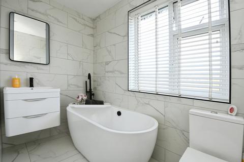 undefined, Lincoln Road, Nottinghamshire NG24