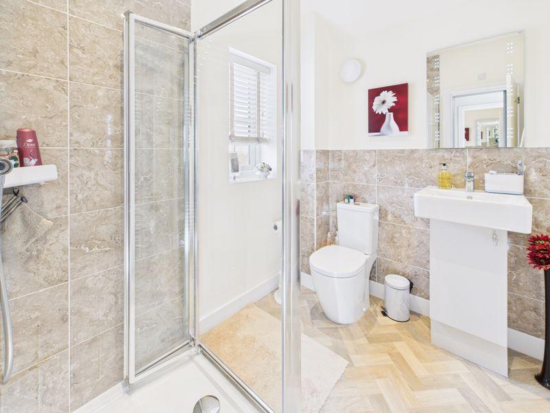 Bedroom Two En Suite