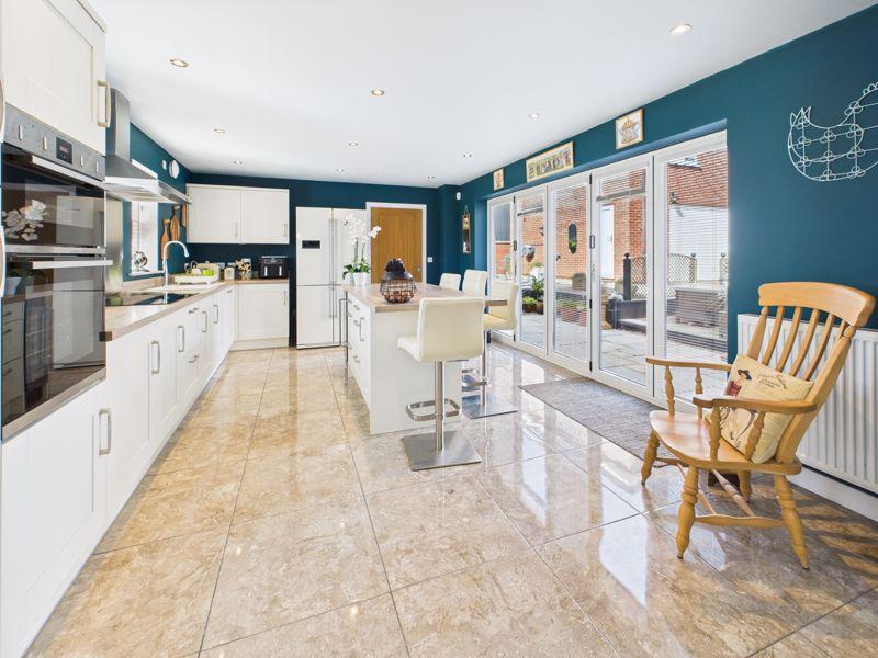 Breakfast Kitchen