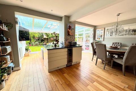 undefined, Chestnut Avenue, Wootton Village, Northampton NN4