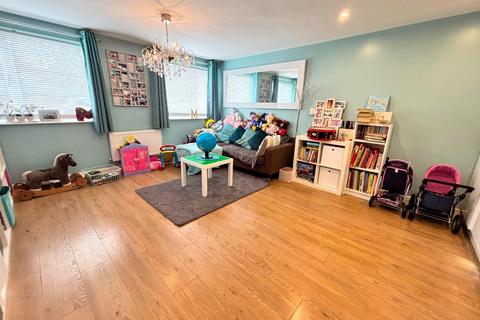 undefined, Chestnut Avenue, Wootton Village, Northampton NN4