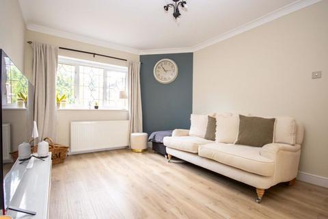49 Tennyson Road, Hutton, Brentwood, CM13 2SG
