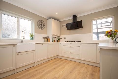 49 Tennyson Road, Hutton, Brentwood, CM13 2SG