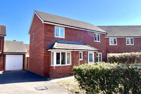 3 bedroom detached house for sale - Cavalier Close, Bridgwater TA6