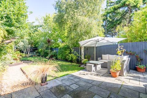 3 bedroom detached house for sale, Oving Road, Chichester