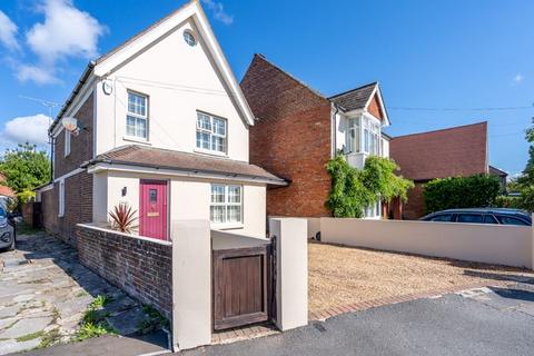 3 bedroom detached house for sale, Oving Road, Chichester