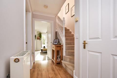 3 bedroom semi-detached house for sale, Daisy Court, Bourne