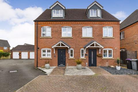 Daisy Court, Bourne