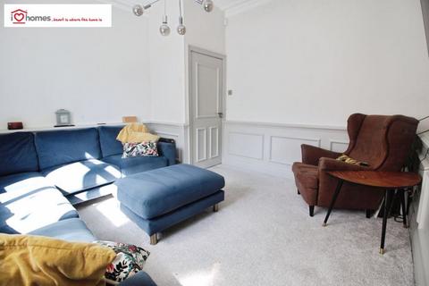 4 bedroom semi-detached house for sale, Birmingham Road, Walsall