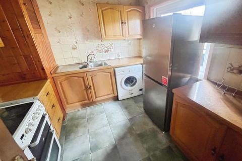 2 bedroom apartment for sale, Fern Street, Deane