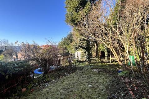 2 bedroom end of terrace house for sale, Queen Street - No Onward Chain