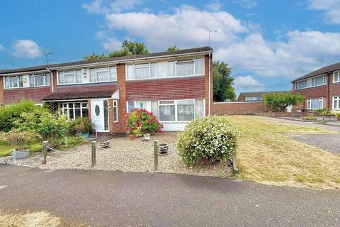 Clarkes Way, Houghton Regis