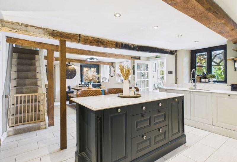 Kitchen diner
