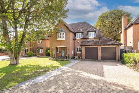 5 bedroom detached house for sale, Whitchurch