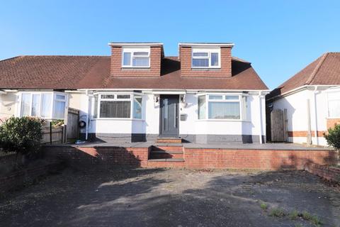4 bedroom semi-detached house for sale, Vale Avenue, Findon Valley, Worthing