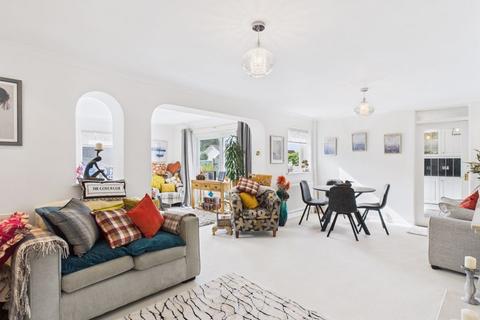undefined, Threemilestone, Truro, Large detached bungalow