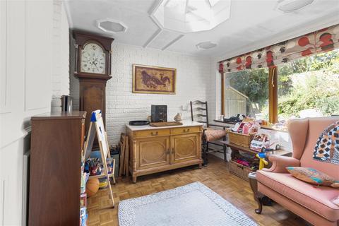 4 bedroom link detached house for sale, Denton Rise, Denton