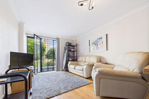 1 bedroom apartment for sale, Burrells Wharf Square, London