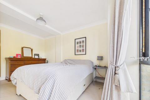 1 bedroom apartment for sale, Burrells Wharf Square, London