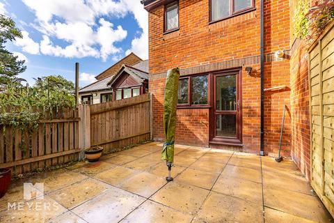 2 bedroom terraced house for sale, Poole BH15